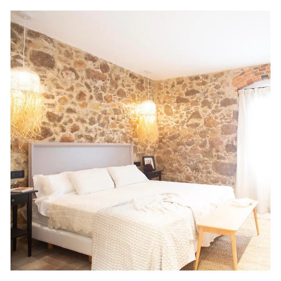 펜션 Serra de Daró Casa Rural Mas Pasqual 빌라