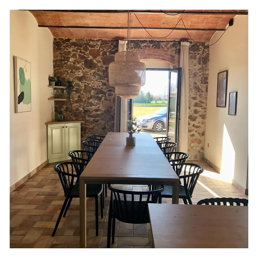 בית נופש הוילה Serra de Daró Casa Rural Mas Pasqual ספרד